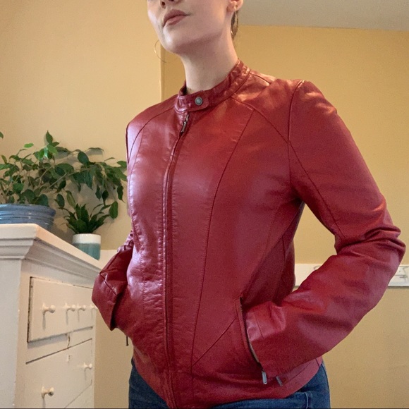 Y2K LeChateau red vintage vegan leather jacket - Picture 3 of 6